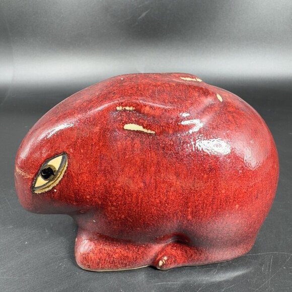 Contemporary Ceramic Bunny Rabbit Figurine Decorative Figure Red Big Eyes Bunny - Picture 9 of 9